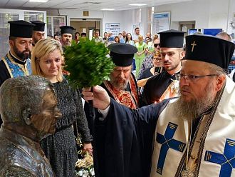 Откриха бюст-паметник на г-н Игнат Канев в Русе