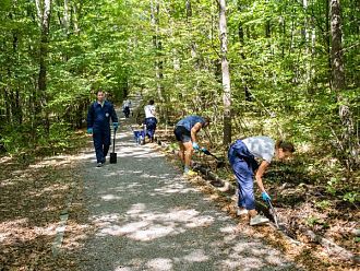 Екипът на Boehringer Ingelheim България с доброволческа програма в услуга на общността