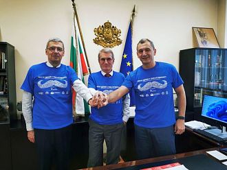 Ръководството на МЗ се включи в Movember