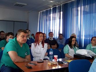 Над 25 лекари участваха в обучение по криоаналгезия