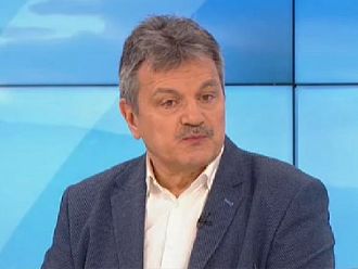 Д-р Симидчиев: Исканията за оставки пречат на министъра да си свърши работата