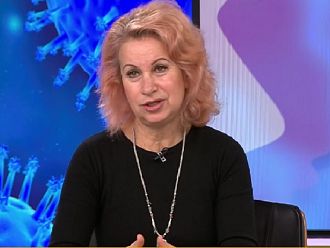 Проф. Христова: Нужно е да се носят маски в градския транспорт, болници и аптеки