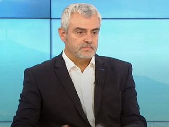 Д-р Миндов: Цената на извинителната бележка за учениците компенсира липсата на потребителската такса