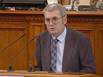 Проф. Хинков: Не може да бъдат включени в регистър всички, които са потърсили психиатрична помощ