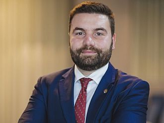 Аркади Шарков: Частните болници не трябва да провеждат обществени поръчки за лекарства