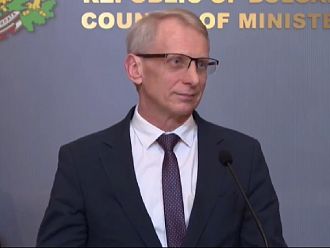 Премахват таксите за студенти държавна поръчка