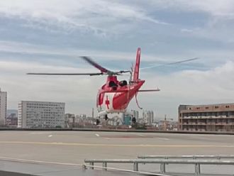 Екип на словашкия HEMS транспортира пострадал скиор от Банско до София