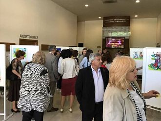 „Деца рисуват за деца” в онкохематологията в УМБАЛ „Св. Георги“