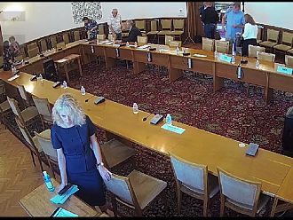 Здравната комисия гледа извънредно промените в Националната здравна стратегия 2030