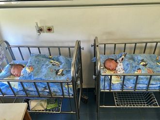 Родилното отделение на УМБАЛ „Св. Анна“ София АД посрещна 1 юни с близнаци