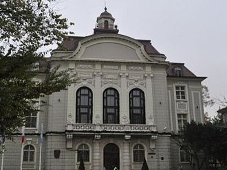 Община Пловдив търси 14 контрольори на общинските лечебни заведения