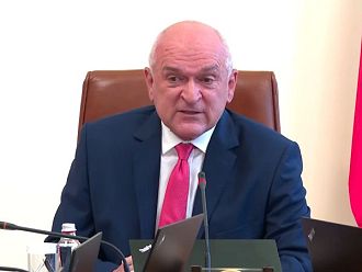 Главчев: Теренът на Детската болница вече е разчистен