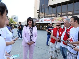 Министърът: еЗдраве ще ни известява за предстоящи прегледи и имунизации