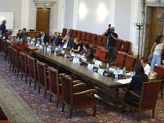 Д-р Кондева: Няма напуснали медици след смяната на директора на пернишката болница