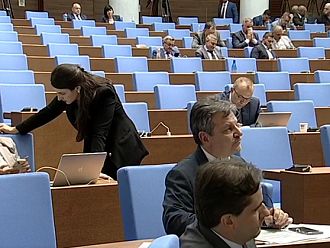 Окончателно: Отпадна хартиената документация, регламентираха мобилната медицинска помощ и телемедицината