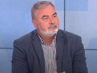 Доц. Кунчев: Целта ни е поне 20% от възрастните хора да се имунизират срещу грип