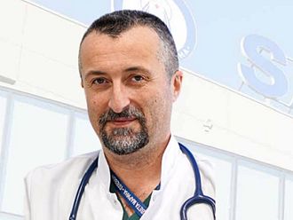 Надзорният съвет не взе решение за връщането на Михайлов като управител на НЗОК