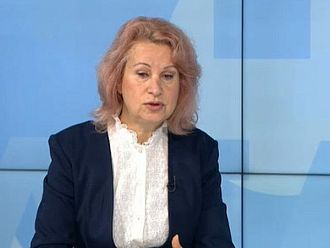 Проф. Христова: В момента е 10 пъти по-вероятно да се разболеем от грип, отколкото от COVID