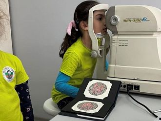 Благодарение на усилията на двама млади лекари, над 230 деца преминаха очен скрининг в УМБАЛ