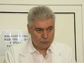 Баща преби лекар заради плацентата на бебето си