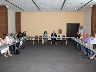 Търсете най-ниската цена за техника, лекарства и консумативи