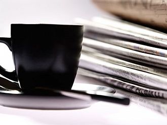 Във вестниците: Обвинения срещу Марешки, протест на медици, употреба на плацентата