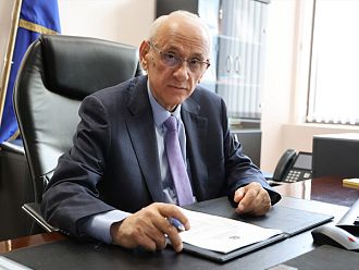 9 нормативни акта трябва да се променят за електронизация на ЛАК