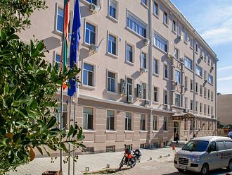 Близо 450 деца прегледаха в Сливен лекарите от Програма „Детско здраве“