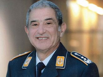 Д-р Петър Маджуров, дм, водещ неврохирург от Берлин: Българските специалисти са на много високо ниво