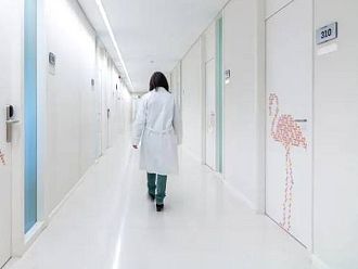 СЛК изпраща млади лекари за обучение в реномирана испанска болница