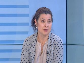 Д-р Шикова спира работа до края на проверките в „Майчин дом“