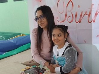 Още 4000 евро са нужни за животоспасяващата операция на Стела Севдалинова