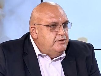 Д-р Брънзалов: Лекарите могат да бъдат привлечени в непривлекателните райони с по-добри условия на труд