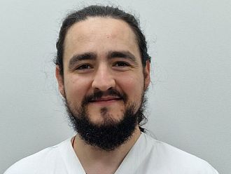 Д-р Христофор Черкезов: Лечението започва още с първата среща с пациента