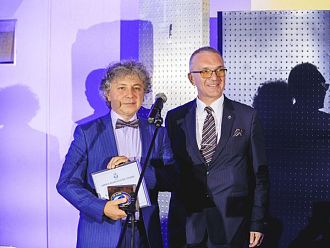 Доц. Елеан Зънзов от УМБАЛ „Св. Георги“ стана „Лекар на годината“ в Пловдив