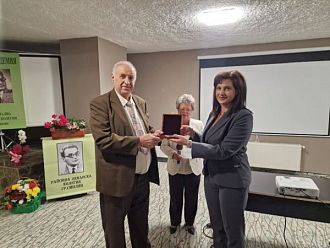 Д-р Петър Беров стана „Лекар на годината“ в Смолян