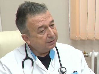Доц. Свилен Досев: Хората вече разбраха, че антибиотиците не са панацея