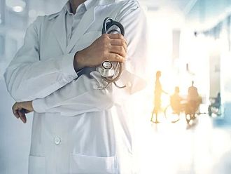 Великобритания: Лекарите не приемат увеличение на заплатите с 2,5%, предлагано от правителството