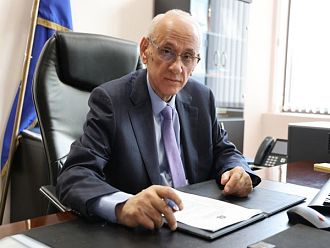 Министърът уволни директорката на РЗИ Велико Търново