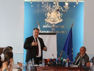 Спират поддръжката на комуникационните системи на ЦСМП в страната