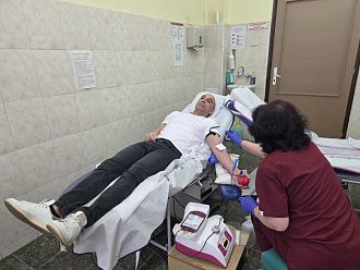 Трима са доброволните кръводарители от началото на 2026 г. в МБАЛ-Пазарджик