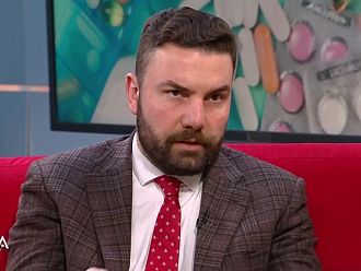 Шарков: Всяка година у нас изчезват средно по 200 разновидности на лекарствени продукти