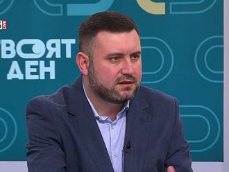 Доц. Вълков: Увеличават се заболелите от респираторни вируси, различни от грип