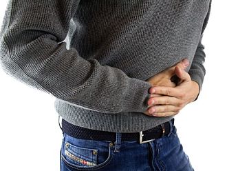 Слабинна херния и физическо натоварване: кога спортът вреди и кога помага