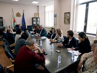 Доц. Околийски възстановява Обществения съвет за детската болница