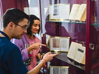 Денталният факултет на МУ – Варна отбелязва 20-годишнината си с изложба