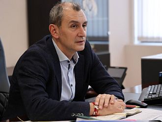 Министърът: Храна за кърмачета е отпаднала от списъка на НЗОК заради сменен доставчик