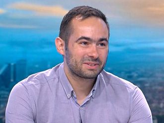 Д-р Чипев: Всички медицински становища са в посока да няма смяна на времето