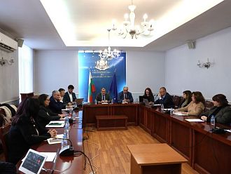 Владимир Афенлиев бе избран за зам.-председател на Висшия съвет по фармация