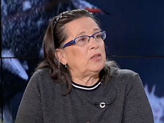 Д-р Николова: Големият брой заболели от вирусни инфекции е в малкия брой ваксинирани